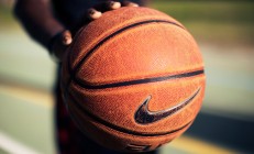 巴黎大师赛常规赛激情夜！斯瓦泰克里突外投，阿森纳绝杀北京首钢